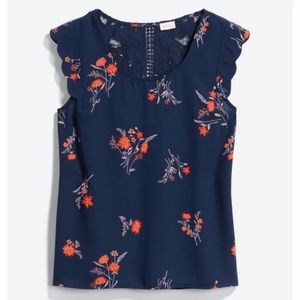 PIXLEY Mattea Scallop Sleeve Blouse